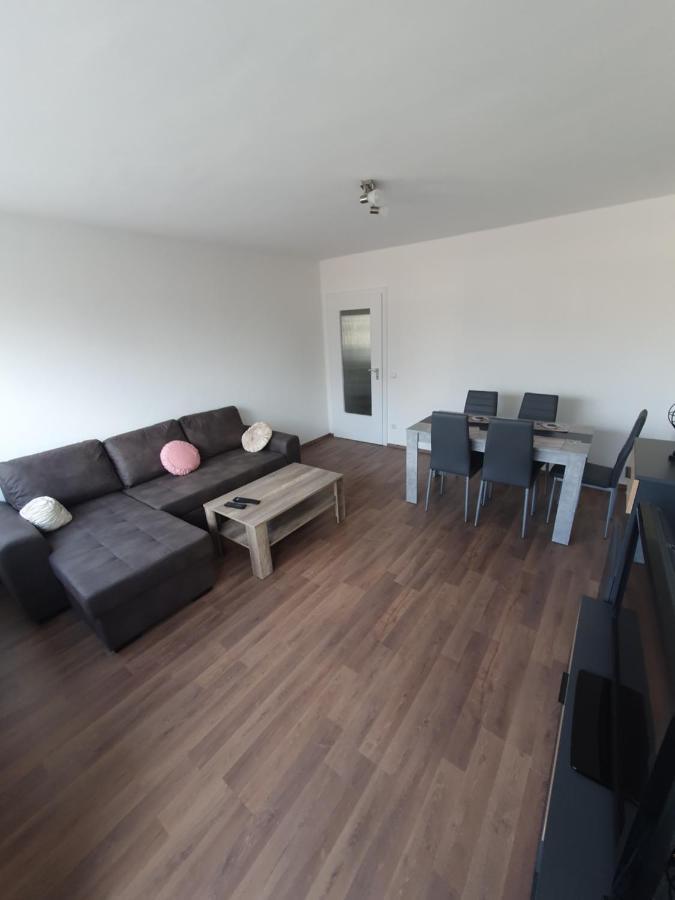 Ferienwohnung Schlossstrasse Эссен Экстерьер фото